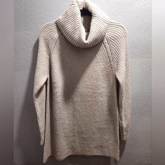 Cozy cowl neck oversized beige sweater - Picture 1 of 8
